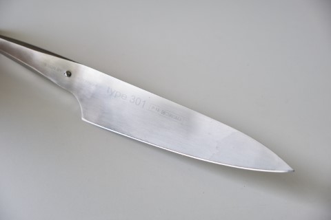 Nyslipad Porsche Kockkniv 'P-18' (Chroma Type 301)